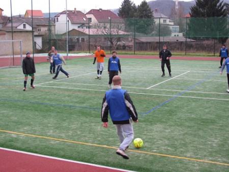 Umělka ZŠ 10.12.11 (5)